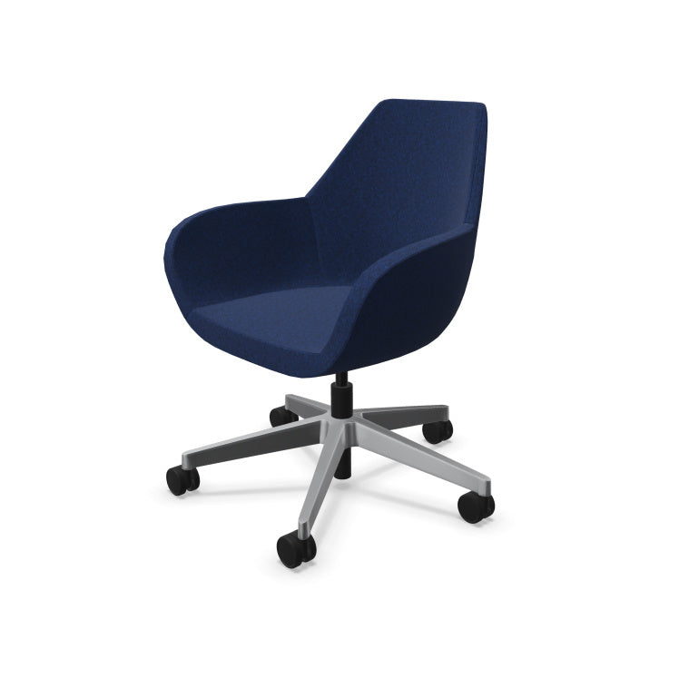 Fauteuil de bureau ergonomique Bip Easy Chair avec revêtement en tissu Synergy coloré et piétement chromé sur roulettes. Bleu foncé chiné