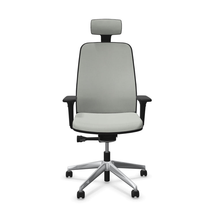 Fauteuil de bureau ergonomique Léon avec têtière, revêtement en tissu coloré, accoudoirs 4D et piétement chromé. Vue de face