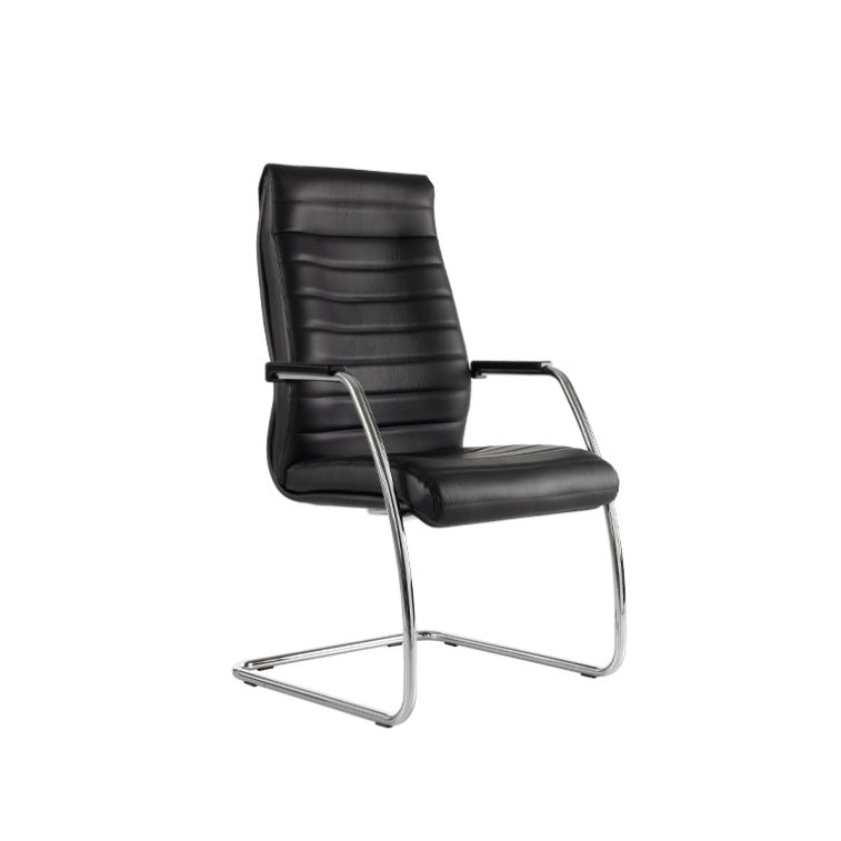 Fauteuil visiteur haut de gamme Manhattan en cuir noir avec piétement luge chromé.