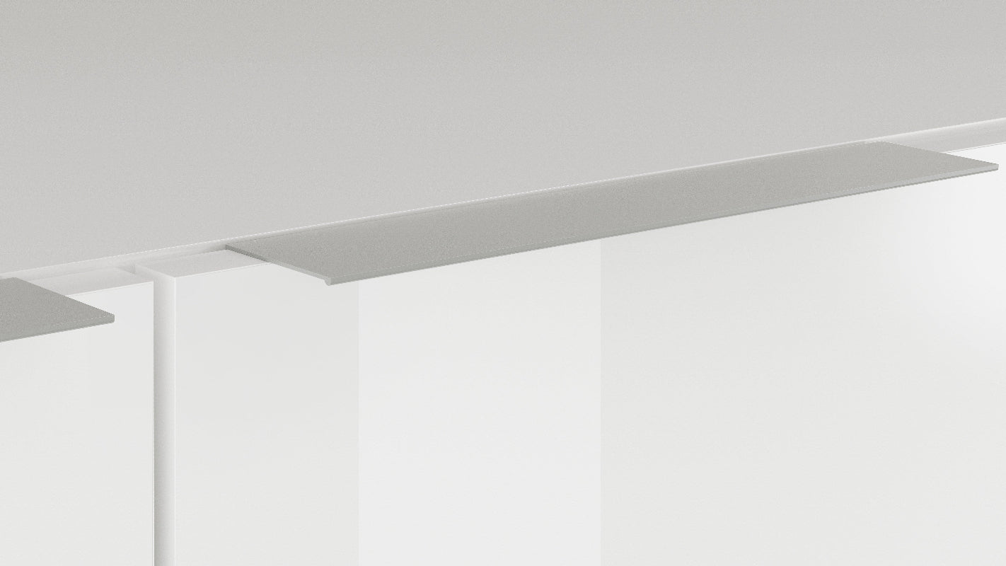Bureau d'angle gain de place avec plateau rabattable et étagères de rangement 70cm, finition blanc brillant, modèle Dalia par Office Luxe. Gros plan poignet 