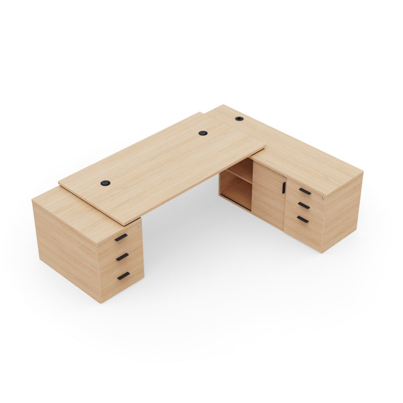 Bureau de direction d'angle Kara finition Chêne Naturel avec meuble de rangement intégré et caisson à tiroirs. Vue d'au-dessus