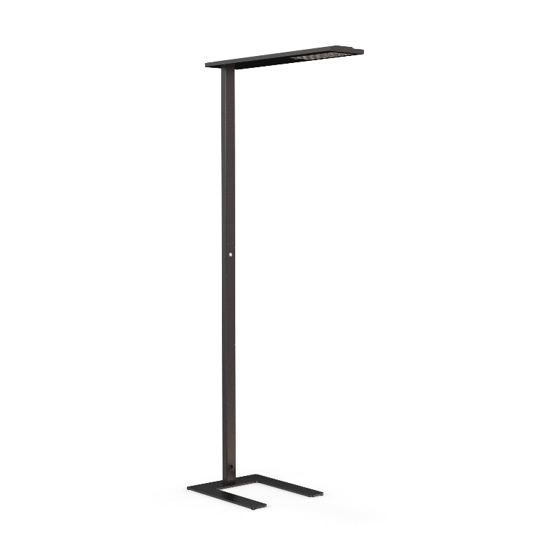 Noe Industrial Chic LED Floor Lamp (196.5 cm) made of aluminum, featuring 11900 lumens, adjustable arms, integrated dimmer, and configurable 3000K/4000K color temperatures and Black/White finishes. Black